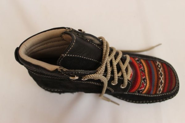 画像5: 革製トレッキングシューズ(アンデスの布)ネイビー色　15500→14000円！(送料込み) (5)