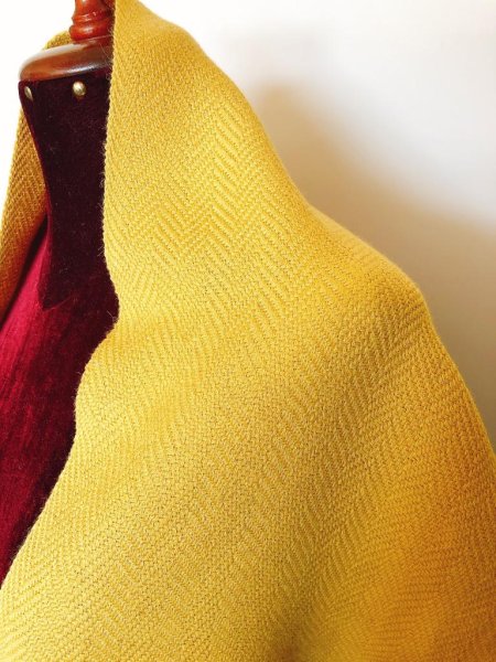 画像2: 機織りアルパカ100％マフラーからし色(送料無料) (2)