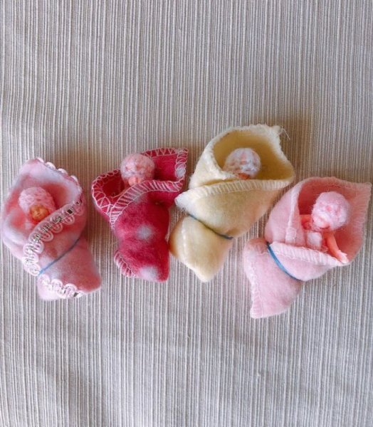 画像3: おくるみ赤ちゃん　アンデスのお守り　(ガラガラ、哺乳瓶付）送料無料 (3)