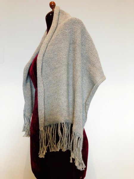 画像4: 手編みストール アルパカ100％ おしゃれグレイ(送料無料) (4)