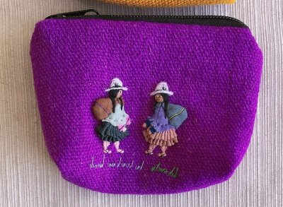 画像1: 手作りアンデス刺繍ケース(中)