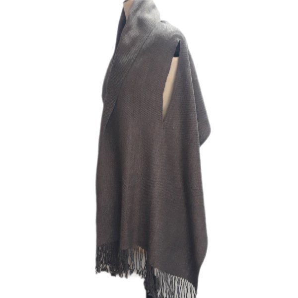 画像2: カシュリャマ  ショール　レベッカ（腕を通せます）おしゃれ 軽い 送料無料 (2)