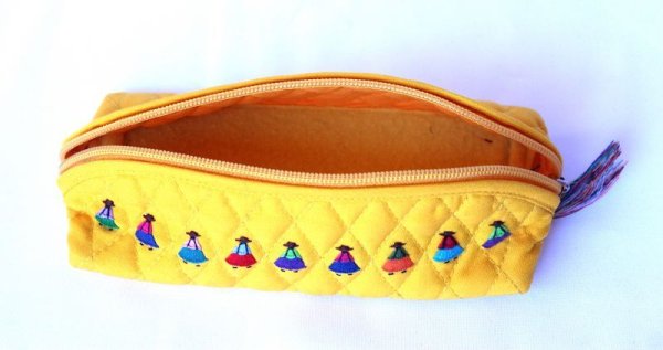 画像4: アンデス刺繍ペンケース(送料込み)  (4)