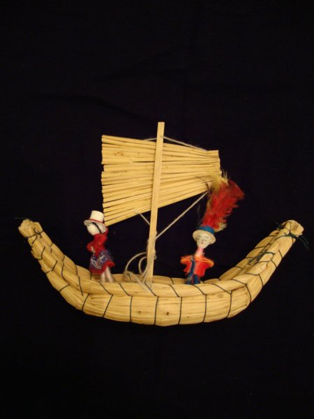 画像1: トトラ船 (1)